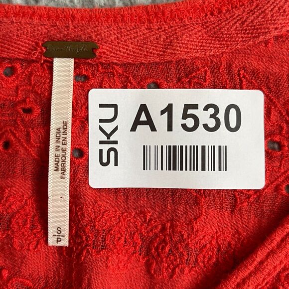 Free People Top Women Size PS Orange Eyelet Lace Bell Sleeve V Neck Boho - Picture 3 of 10